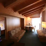 Arnica 3* קאנזיי