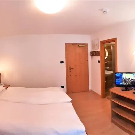 Arnica Ξενοδοχείο