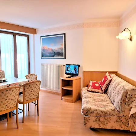 Ξενοδοχείο Arnica Canazei