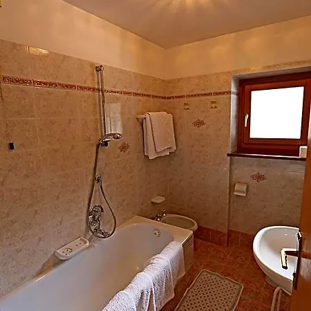 Hotel Arnica Canazei