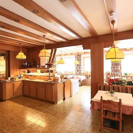 Hotel Arnica 3*