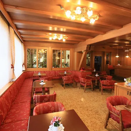 Ξενοδοχείο Arnica 3*