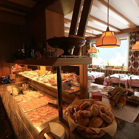 Arnica Hotel 3*