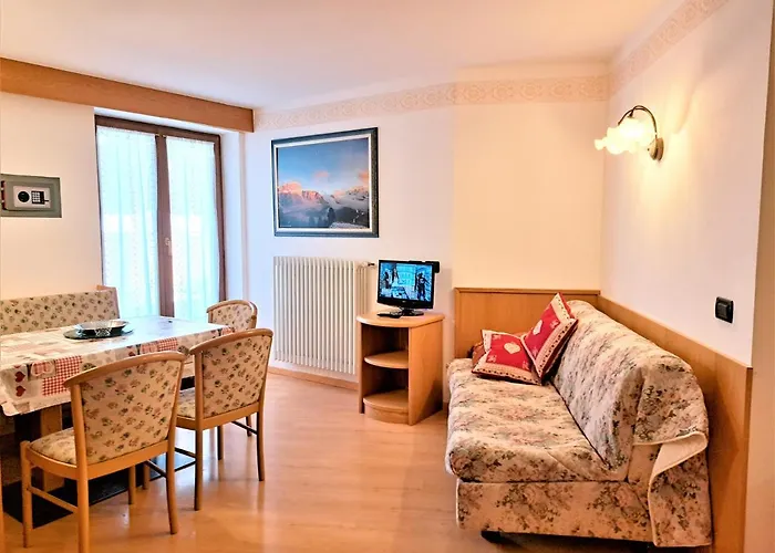 Hotel Arnica Canazei