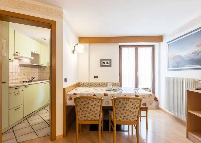 Arnica 3* קאנזיי