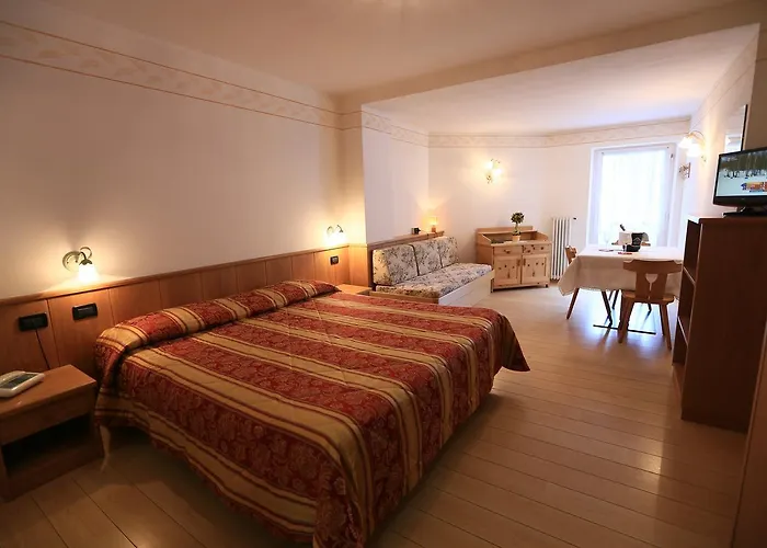 Hotel Arnica Canazei